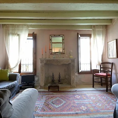 Romy Apartment Venice